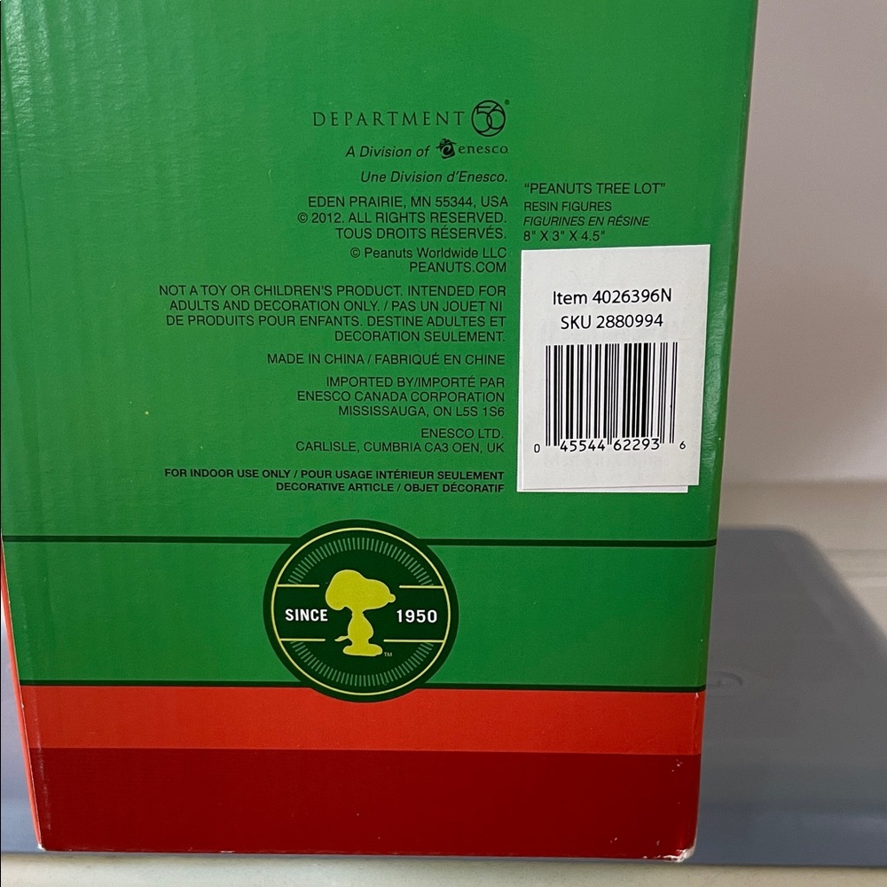 Department 56 “Peanuts Tree Lot” Set - Picture 3 of 14